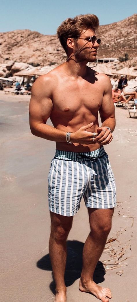 Swim Shorts 2020 Mens Beach Style, Tall Men Fashion, Beach Outfit Men, Mens Beach, Men Swimwear, Mens Shorts Outfits, Mens Summer Outfits, Mens Casual Outfits Summer, Beach Wear Men