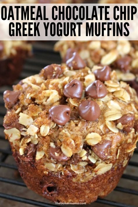 Snack Muffins, Muffins Oatmeal, Greek Yogurt Muffins, Oatmeal Healthy, Biscuits Diététiques, Yogurt Muffins, Muffins Healthy, Postre Keto, Greek Yogurt Recipes