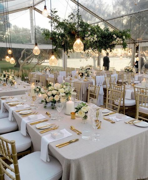 Outdoor Wedding Reception Tent, Backyard Wedding Reception Food, Outdoor Wedding Reception Decorations, Outdoor Wedding Tables, Simple Wedding Reception, Backyard Wedding Decorations, Wedding Backyard Reception, Rustic Wedding Decorations, Backyard Reception