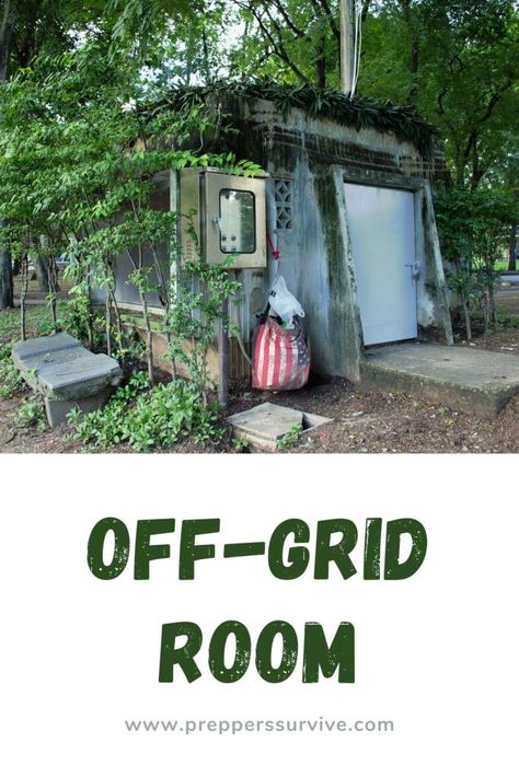 How to make off the grid house. Simple & Inexpensive Off Grid Room - Preppers Survive How To Live Without Electricity, Living Off The Grid How To Start, Living Off The Grid Homestead Survival, No Grid Survival Projects, Off Grid Survival, How To Help Nausea, Homesteading Ideas, Going Off The Grid, House Simple