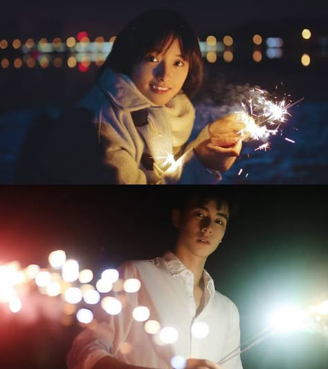 Stargazing Pose Reference, Chinese Cinematography, Japanese Couple Photography, Fire Lighting Reference, Fireworks Reference, Couple Reference Poses Photography, Two Women Pose Reference, Photography Two People, Two Women Pose