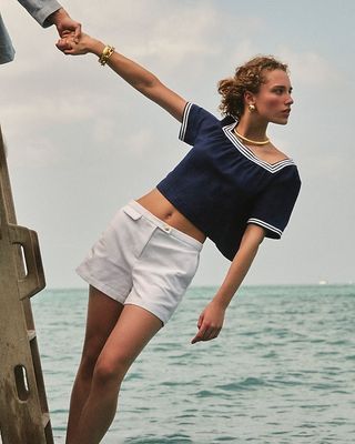 If You Ask Me, J.Crew Is Summer—30 New Arrivals I'm Stocking Up on Now Sailor Outfit For Women, Nautical Fashion Women, Dark Nautical Aesthetic, Sea Hat, Nautical Inspired Outfit, Sailor Aesthetic, Boat Outfit, Aesthetic Design Ideas, J Crew Summer