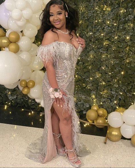 Prom Dresses 2023 Feathers, Enchanted Homecoming Dresses, Enchanted Forest Prom Theme Dresses, Short Prom Dresses With Feathers, Enchanted Forest Prom Dress, Prom Dresses 2022 Feathers, Gold Feather Prom Dress, Enchanted Forest Prom Dresses, Glamorous Feathered Sequin Prom Dress