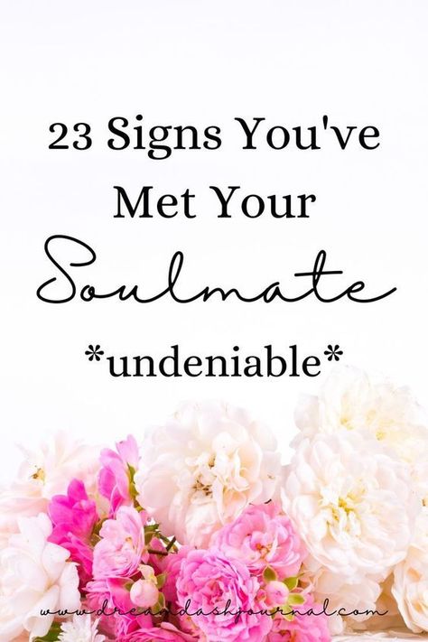 Spiritual signs you've met your soulmate in love. These love signs indicate you have found your soulmate, your partner in life. #soulmates #love #manifestlove #truelove #marraige Romantic Soulmate, Spiritual Signs, Relationship Journal, Soulmate Signs, Morning Gratitude, Soulmate Love, Soul Mate Love, Platonic Relationship, Meeting Your Soulmate