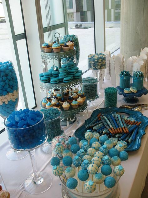 Candy Bar Table For Boys, Candy Table Ideas For Quinceanera Blue, Blue Candy Bar Ideas, Quince Candy Table Ideas Blue, Blue Themed Dessert Table, Blue Dessert Table Wedding, Teal Dessert Table, Sweet 16 Party Snacks, Sweet 16 Dessert Table Ideas Blue