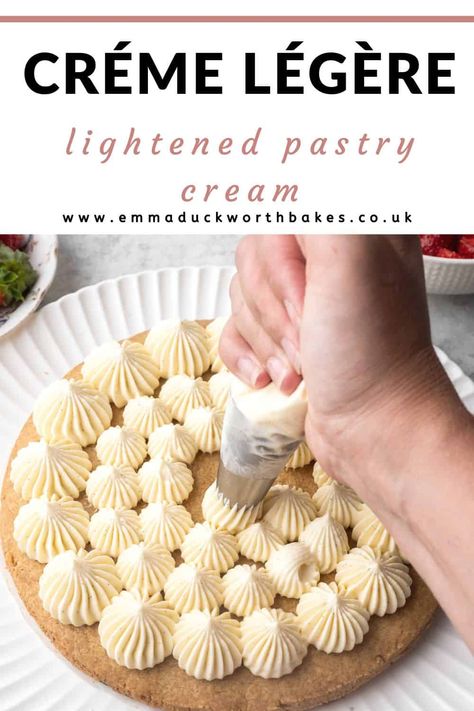 Pastry Cream Buttercream, Tart With Pastry Cream, Choux Buns, Pastry Cream Recipe, Pastry Cream Filling, Cake Filling Recipes, Frosting Recipes Easy, Fruit Tarts, French Pastry