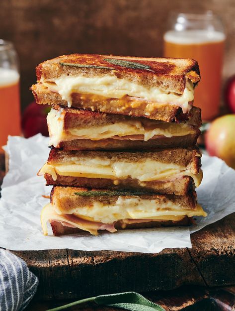 Grilled Ham, Cheddar & Apple Sandwiches - New England Today Artisan Sandwiches, Fall Sandwich, Hot Ham And Cheese Sandwiches, Lobster Casserole, Fall Sandwiches, Ritz Cracker Topping, England Recipes, Fun Meals, Apple Sandwich