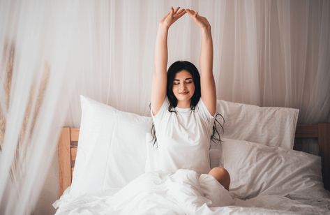 5-Minute Morning Mindfulness Practices You Can Do In Bed Activities For Mental Health, Editing Challenge, Music Pic, Morning Yoga Stretches, Fitness Lady, Animated Illustration, Sixty And Me, Spark People, New Year Resolutions