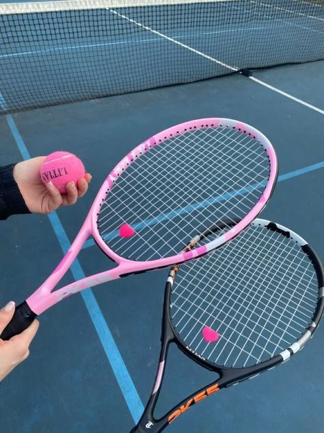 Tennis Asthetic Picture, Tennis Girl Aesthetic, Mode Tennis, Tennis Vibes, Aesthetic Tennis, Tennis Core, Tennis Lifestyle, Tennis Pictures, Tennis Girl