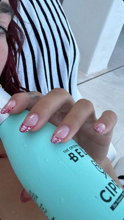 Dua Lipa Nails, Hailey Bieber Chrome, Dua Lipa Instagram, Nails And Rings, Jewelry Photography Styling, Inspired Nails, Dua Lipa, Face Hair, Hailey Bieber