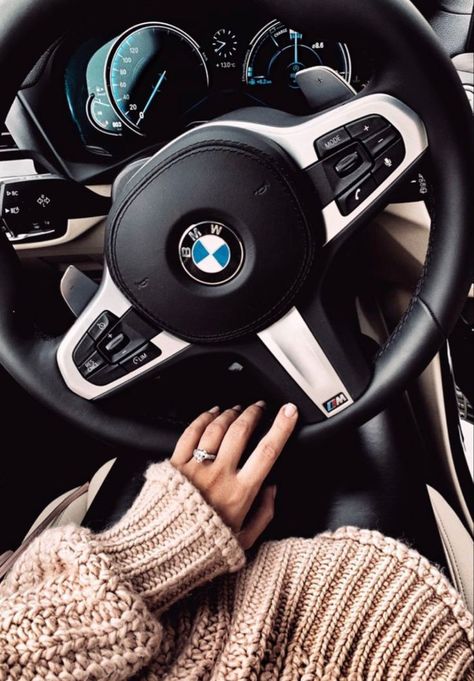 Bmw X6 Interior, Luxury Cars Bmw, Bmw Z4 M, Carros Bmw, Bmw Interior, Bmw Girl, Dream Cars Bmw, Bmw Wallpapers, Makijaż Smokey Eye