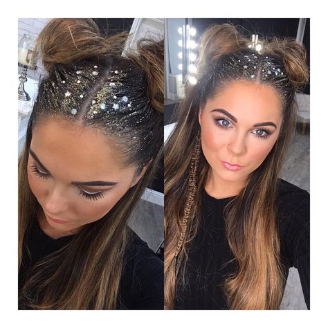 Glitter Roots Hair, Festival Hair And Makeup, Official Hairstyle, Alien Halloween Costume, Music Festival Makeup, Music Festival Hair, Glitter Roots, Glitter Bar, Festival Make Up