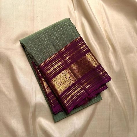 Pure handloom Kanchipuram silk sarees *Silk mark certified* Mysore Silk Saree Wedding, Bananas Saree, Mysore Silk Saree Blouse Designs, Bharatnatyam Costume, Sarees Combination, Kanchipuram Silk Saree Wedding, Traditional Saree Blouse Designs, Kanchi Saree, Saree Color Combinations