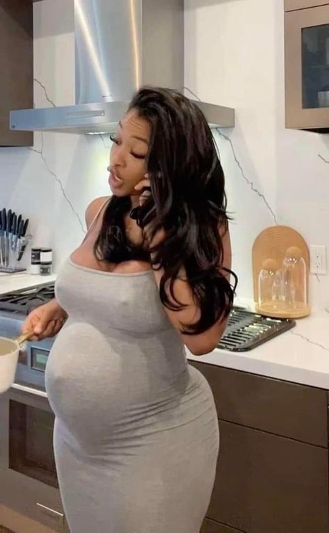 Miracle Watts Pregnant, Baby Mama Outfits, Pretty Pregnant Outfits, Cute Pregnant Outfits, Pregnant Baddie, Cute Pregnancy Outfits, Miracle Watts, Notti Osama, Pregnant Outfits