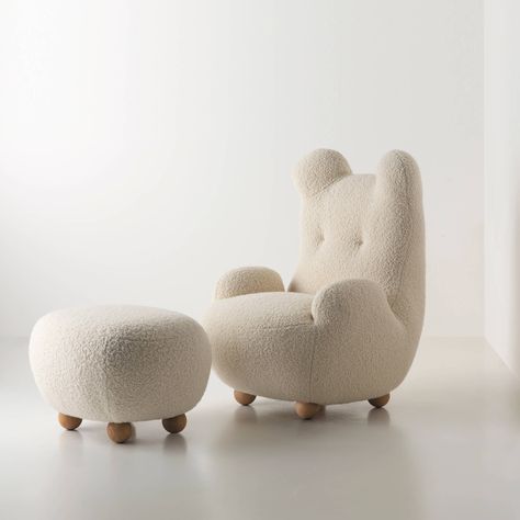 Pierre Yovanovitch, Footstool Coffee Table, Bear Fabric, Bear Shape, Upholstered Ottoman, Upholstered Arm Chair, Engineered Hardwood, 인테리어 디자인, Fabric Sofa