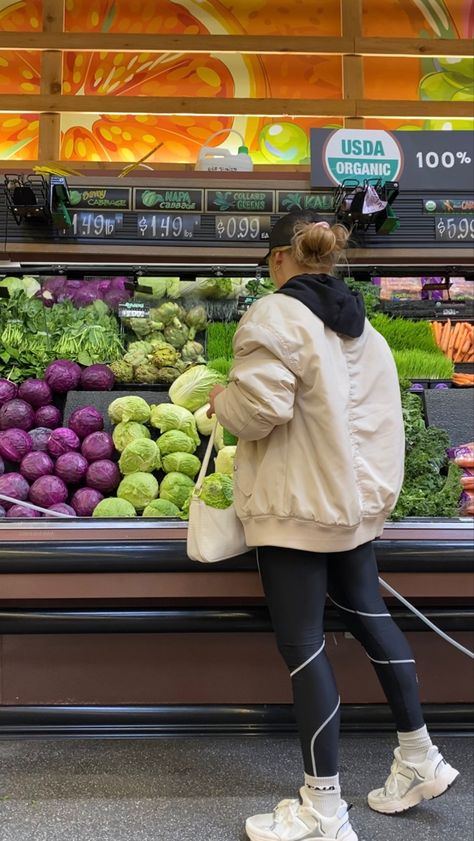 Grocery Run Outfit, Running Errands Aesthetic, Errands Aesthetic, Aesthetic Grocery, Afternoon Vibes, Walk Photo, Farmers Market Outfit, White Suv, Wellness Aesthetic