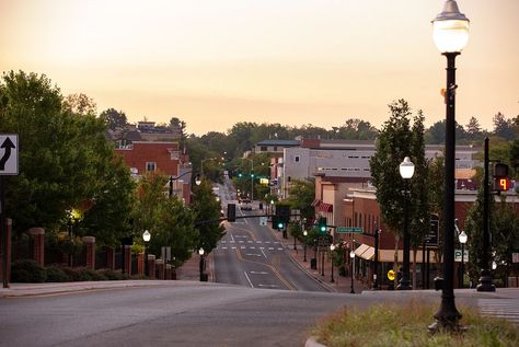 West Virginia University Aesthetic, Virginia Tech Aesthetic, West Virginia Aesthetic, Americana Core, Virginia Aesthetic, Iceberg Model, Christiansburg Virginia, Blacksburg Virginia, Blacksburg Va