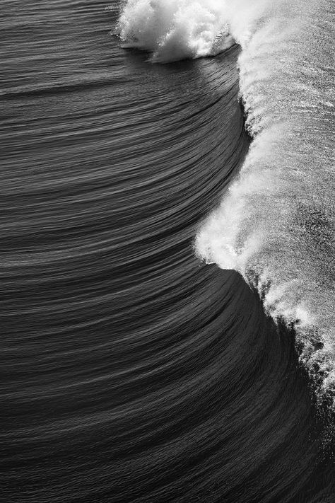 Simple Nature Photography | Surf by Kevin Jara  | Check out more great content at: http://www.emrld14.com Photo Hacks, Surfing Waves, Foto Art, Ocean Wave, Surfs Up, Jolie Photo, Black White Photos, Black N White, White Photo