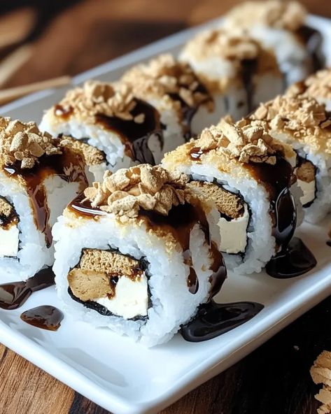 S’mores Sushi Recipe, S’mores Sushi, Smores Sushi, Black Sushi, Bacon Cheeseburger Meatloaf, Sushi Dessert, Roasted Marshmallow, Baked Meatloaf, Crunchy Corn