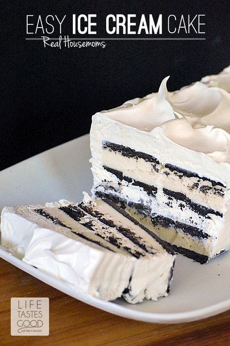 Easy Ice Cream Sandwich Cake, Easy Ice Cream Sandwiches, Cream Sandwich Cake, Easy Ice Cream Cake, Ice Cream Sandwich Cake, Ice Cream Cake Recipe, Easy Ice Cream, Ice Cream Cakes, Sandwich Cake