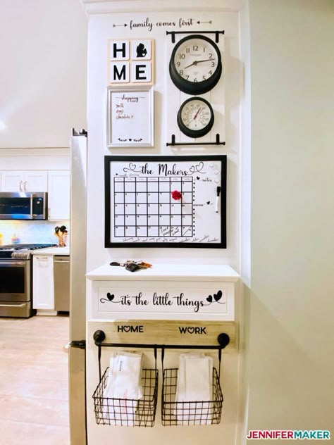 Kitchen Command Center Wall, Diy Family Command Center, Family Command Center Wall, Family Command Center Ideas, Command Center Wall, Creative Wall Decor Ideas, Command Station, Kitchen Command Center, Diy Command Center