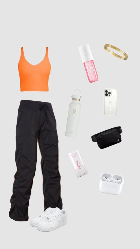 dance fit Dance Coach Outfit, Choreographer Outfit, Dance Class Outfit Casual, Cute Dance Outfits For Practice, Acro Outfits, Dancer Style Outfits, Dance Pants Outfits, Dance Outfits Practice Casual, Dance Outfits Ideas