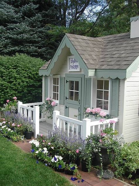 Cottage – Dutch Door – Wish Upon A Playhouse Cozy House Ideas, Small Cottage House, Cottage Cozy, Small Cottage House Plans, Cottage House Plan, Small Cottage Homes, Small Cottages, Casa Country, Cottage Garden Design