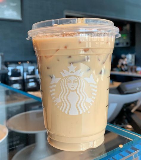 13 Best Vanilla Starbucks Drinks To Order Vanilla Ice Coffee Starbucks, French Vanilla Coffee Starbucks, Starbucks Vanilla Iced Coffee Order, Starbucks Simple Drinks, Vanilla Coffee Starbucks Drinks, Vanilla Starbucks Orders, Sweet Vanilla Starbucks Drinks, Simple Starbucks Orders, Blonde Starbucks Drinks