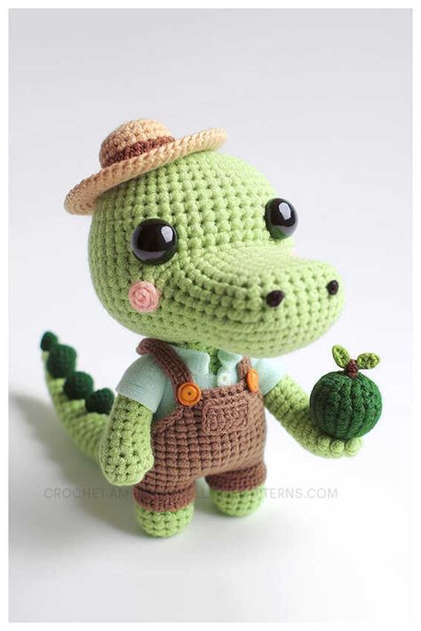 Amigurumi Crocodile Crochet Free Pattern Crochet Crocodile Pattern Free, Crocodile Crochet Pattern Free, Crocodile Amigurumi, Crochet Alligator, Crocodile Crochet, Crochet Crocodile, Crochet Creatures, Free Crochet Amigurumi Patterns, Free Crochet Amigurumi