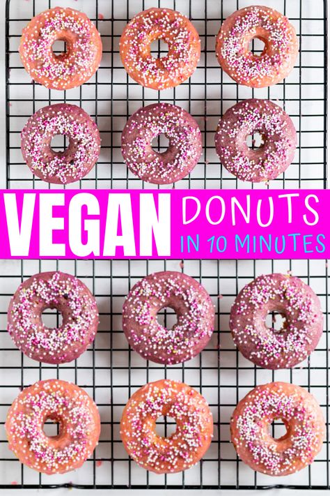 Vegan Mini Donuts Baked, Vegan Baking Ideas, Vegan Dishes For A Party, Vegan Donuts Recipe, Vegan Donuts Baked, Egg Free Donuts, The Best Vanilla Cake, Dairy Free Donuts, Vegan Donut Recipe