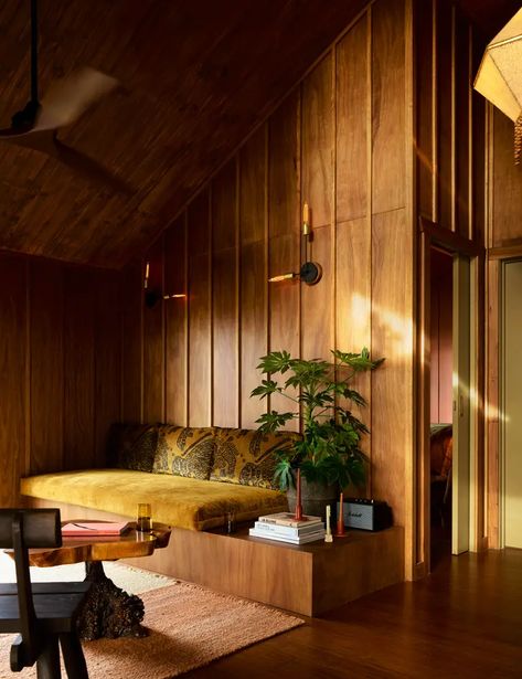 70s House, 70s Interior, Long House, Feeling Nostalgic, Wood Details, Red Walls, Mid Century House, House Inspo, 인테리어 디자인