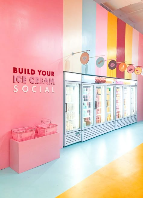 » Inside Museum Of Ice Cream’s Pint Shop Museum Of Ice Cream Nyc, Ice Cream Nyc, Ice Cream Museum, Museum Of Ice Cream, Ice Cream Business, Kids Cafe, Ice Cream Parlor, Cafe Interior Design, Japanese Sweets