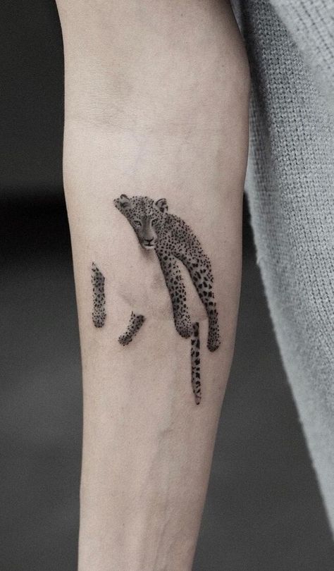 Animal Print Tattoo, Africa Tattoo, Illusion Tattoo, Leopard Print Tattoos, Cheetah Tattoo, Motherhood Tattoos, Leopard Tattoo, Line Drawing Tattoos, Spiral Tattoos