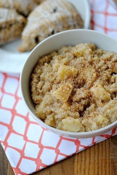 Apple Cinnamon Quinoa, Cinnamon Quinoa, Quinoa Cereal, Breakfast Quinoa, Cinnamon Breakfast, Quinoa Breakfast, Quinoa Recipes, Low Fat Recipes, Apple Cinnamon