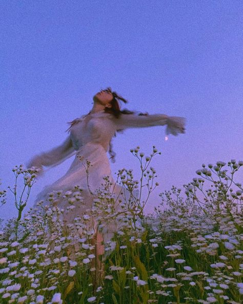 Maryam Core, Fairy Photoshoot, In My Element, Fairytale Aesthetic, Ethereal Aesthetic, Fairy Aesthetic, Rainbow Aesthetic, Fairy Girl, Cottagecore Aesthetic