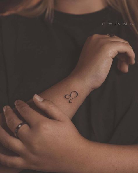 Leo Zodiac Tattoos For Women, Zodiac Tattoos For Women, Tattoos For Women Wrist, Zodiac Sign Symbols, Small Leo Tattoo, Leo Symbol Tattoos, Leo Zodiac Symbol, Leo Sign Tattoo, Leo Zodiac Tattoos