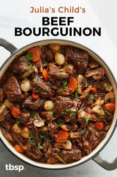 Farmhouse Kitchen Decor Wall, Easy Beef Bourguignon, Beef Bourguignon Recipe, Julia Child Recipes, Kitchen Decor Wall, Diet Recipes Easy, Kitchen Decor Wall Art, French Recipes, Low Carb Diet Recipes