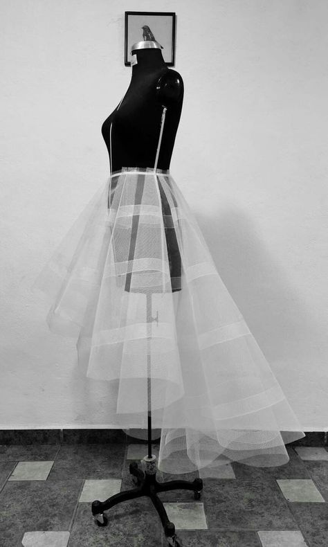 Elegant Full Skirt In Crinoline, Voluminous Crinoline Dress With Full Skirt, Corsets And Crinolines Pattern, Spring Can-can Petticoat In Crinoline, Voluminous Tulle Crinoline Petticoat, Crinoline Wedding Dress, Wedding Gown Patterns, Petticoat Pattern, Crinoline Dress