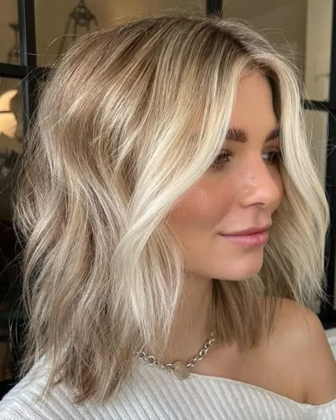 Long Fine Hair, Fine Hair Cuts, Short Hairstyles Fine, Fine Straight Hair, 2023 Hair, Blonde Hair Inspiration, Bob Hairstyles For Fine Hair, Haircuts For Fine Hair, Short Blonde Hair