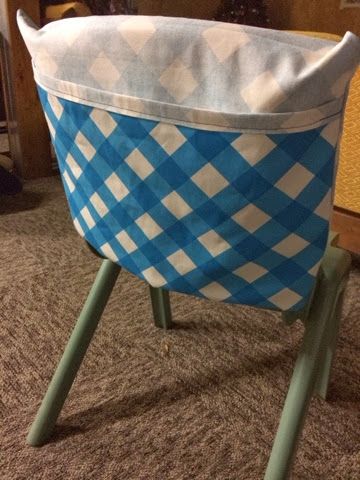 Classroom Chair Covers, School Chair Pockets, Classroom Storage Ideas, Seat Sacks, Chair Pockets, Teacher Classroom Ideas, Teacher Info, School Chair, Bamboo Chair