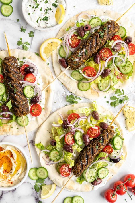 This vegan kofta recipe is perfectly spiced, packed with flavour, and made with a homemade plant-based ground “meat” substitute. Wrap them in a pita and add your favourite toppings! Vegan Kofta, Grilled Vegan, Balsamic Vegetables, Vegan Ground Beef, Vegan Tzatziki, Kofta Recipe, Vegan Lentil, Meat Alternatives, Veggie Meals