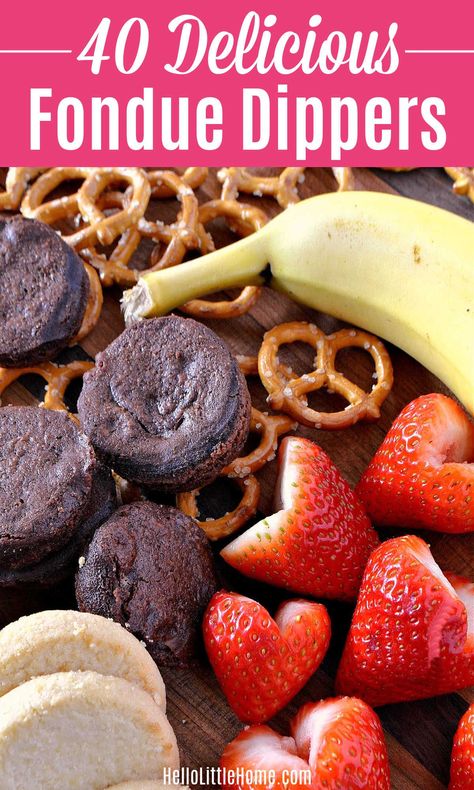 Fruit Fondue Platter, Fondue Chocolate Dippers, Chocolate Fondue Ideas Parties, Chocolate Fondue Bar Ideas, Nutella Fondue Recipe, Things To Dip In Chocolate Fondue, Valentines Chocolate Fondue, What To Dip In Chocolate Fountain, Chocolate Fondue Party Ideas