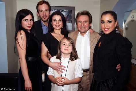 Family man: Davy Jones with his family Annabel Jones, Josh Cramer, Jessica Jones and son Phoenix Burrows with Davy and wife Jessica Pacheco backstage at Royal Albert Hall in London on May last year Davey Jones, Davy Jones Monkees, Thomas Jones, Michael Nesmith, Sing Sing, Jones Family, Forever In Our Hearts, Shocking News, Davy Jones