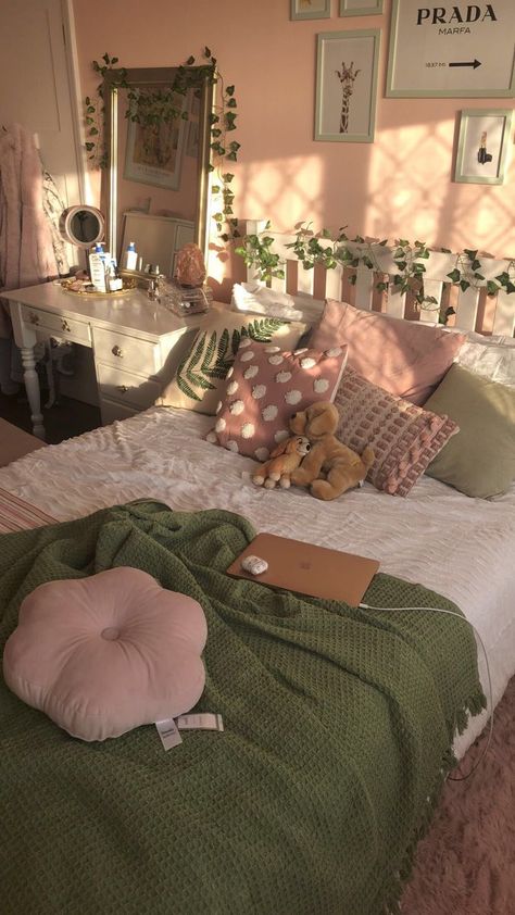 room inspiration bedroom pink and white room inspiration bedroom pink and grey room inspiration bedroom aesthetic pink room inspiration bedroom pink walls room inspiration bedroom minimalistic pink room inspiration bedroom black and pink room inspiration bedroom light pink #pinkvibes #pinkbedroom #home #pinkinterior #pinkdecoration #girlyroom #shabbychic #pinkinspo #vintagedecor #pinkbeautyroom #kitchendecor #pinkgirlythings #pinkpinkpink Small Bedroom Pink Aesthetic, Pink And Green Bedroom Walls, Pink Room With Green Accents, Light Pink Wall Room Ideas, Dark Green Light Pink Bedroom, Cottagecore Pink Room, Earthy Room Inspo Aesthetic, Pink Bedroom With Brown Furniture, White Brown Green Pink Bedroom