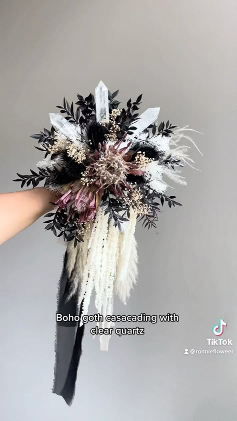 Wedding Crystal Bouquets, Crystal And Flower Wedding Bouquet, Bridal Bouquet With Crystals, Celestial Bridal Bouquet, Crystal Wedding Bouquets, Wedding Bouquets With Crystals, Quartz Bouquet, Celestial Bouquet, Wedding Bouquet With Crystals