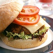 Grilled Turkey Cheeseburgers Recipe | Weight Watchers Canada Cheeseburger Recipe, Grilled Turkey, Grilled Burgers, Beef Burgers, Entree Recipes, Soft Cheese, Ww Recipes, Sweet Potato Fries, Weight Watchers Meals