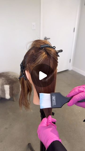 Sectioning For Balayage, Balayage How To, Ponytail Balayage Technique, Hair Sectioning Techniques, Baylage Technique, Cobra Balayage, Balayage Pattern, V Balayage Technique, Color Placement Techniques