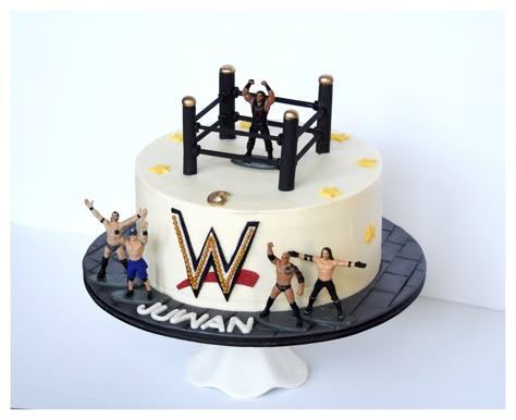 Wwe Birthday Party Ideas Cake, Wwe Birthday Party Ideas Decoration, Wwe Cake Ideas, Wrestlemania Party, Wrestling Birthday Cakes, Wwe Birthday Cakes, Wwe Birthday Party Ideas, Wwe Cake, Wrestling Cake