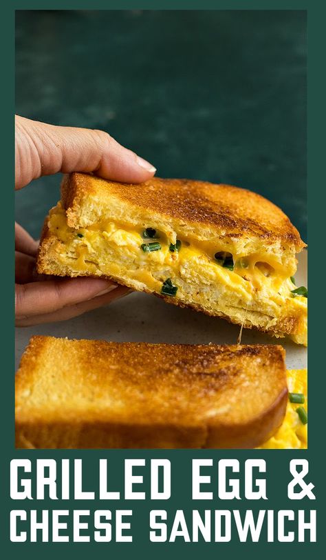 Creamy scrambled eggs are topped with colby jack cheese and chives and then sandwiched in between two slices of buttery toasted brioche. #recipe #egg #sandwich #cheese #breakfast #brunch #easy #chives Egg Cheese Sandwich, Easy Lunch Box Recipes, Sandwich Cheese, Egg And Cheese Sandwich, Creamy Scrambled Eggs, Savory Dinner, Egg Cheese, Colby Jack, Colby Jack Cheese