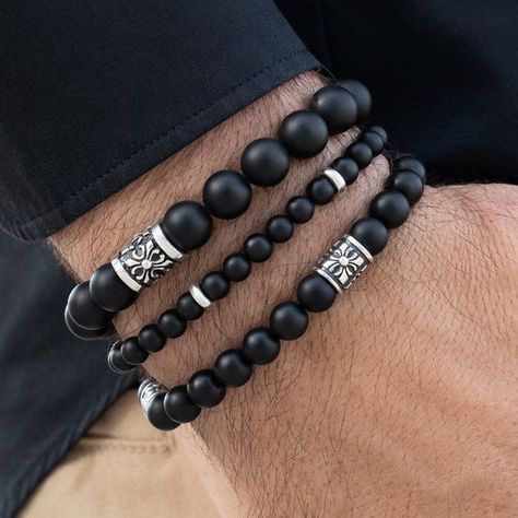 Elegant unisex Matte Onyx Beaded Bracelets: The perfect fusion of style and sophistication, with 925 silver beads, ideal for men and women. PRODUCT SPECIFICATIONS Product ID: 11-0967-603 Material Type: 925 Sterling Silver & Gemstone Stone Type: Matte Black Onyx Stone Size (Dia): 6, 8, 10MM Suitable for Men and Women Bracelet Size: S, M, L, XL SIZE GUIDE:S - fits wrist size 5.5" loose fit, 6" comfort fit, 6.5" snug fit.M - fits wrist size 6.5" loose fit, 7" comfort fit, 7.5" snug fit.L - fits wri Black Bracelets For Men, Mens Bracelet Diy, Men Beaded Bracelet, Mens Bracelet Fashion, Bead Bracelet For Men, Men Stone Bracelet, Mens Bracelet Set, Elisa Pendant Necklace, Beaded Bracelet For Men